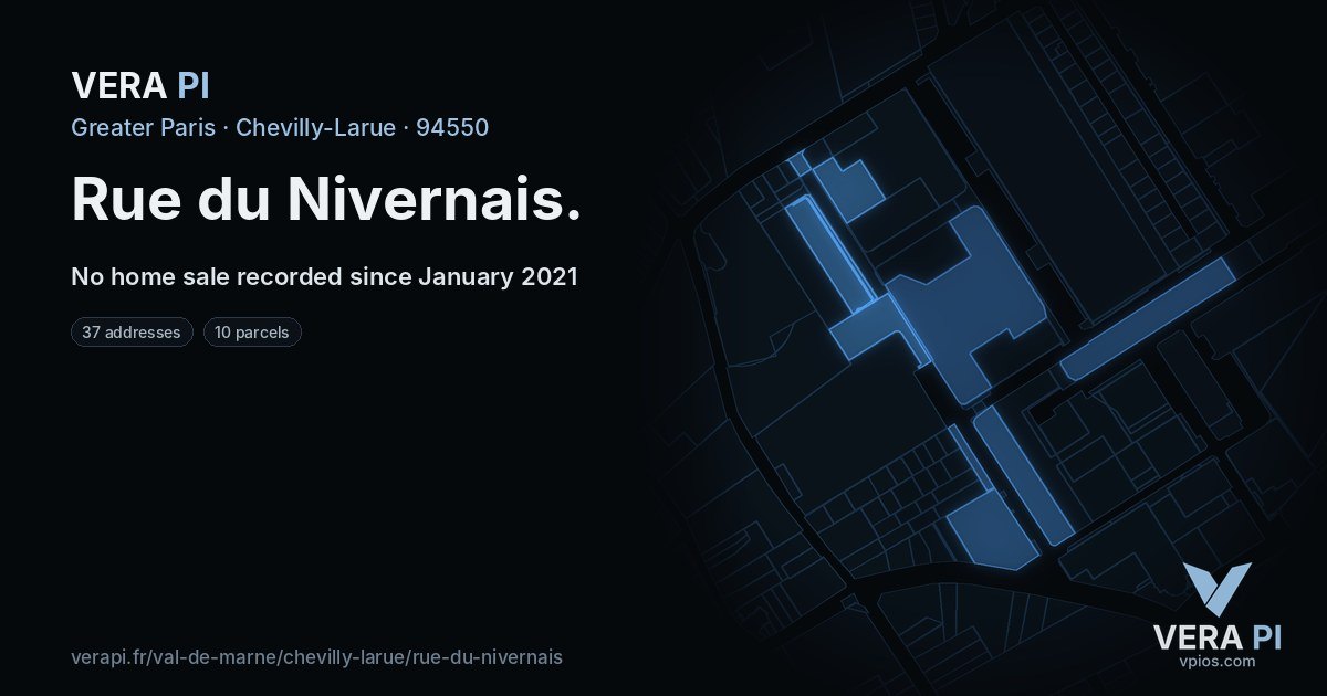 Rue du Nivernais, Chevilly-Larue at night – every parcel coloured by the prices around it, the street's own parcels lit