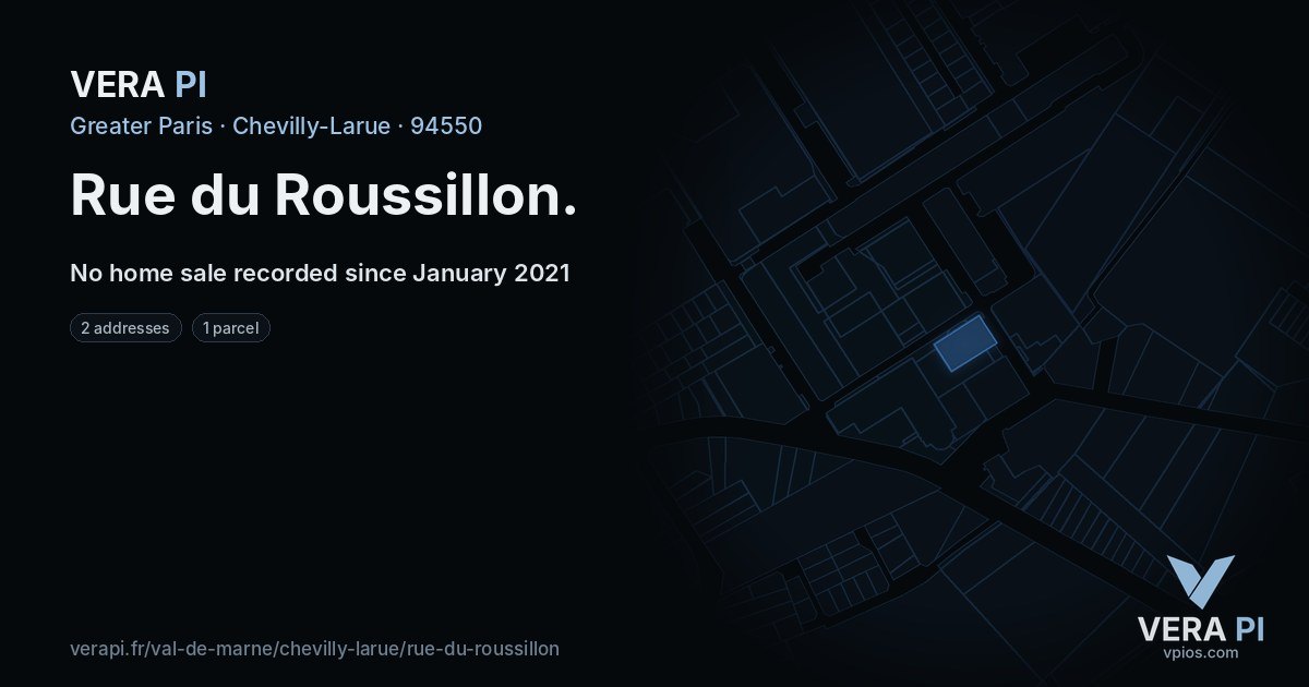 Rue du Roussillon, Chevilly-Larue at night – every parcel coloured by the prices around it, the street's own parcels lit
