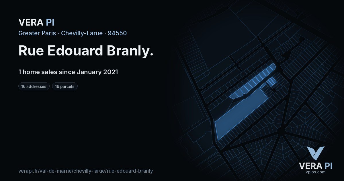 Rue Edouard Branly, Chevilly-Larue at night – every parcel coloured by the prices around it, the street's own parcels lit
