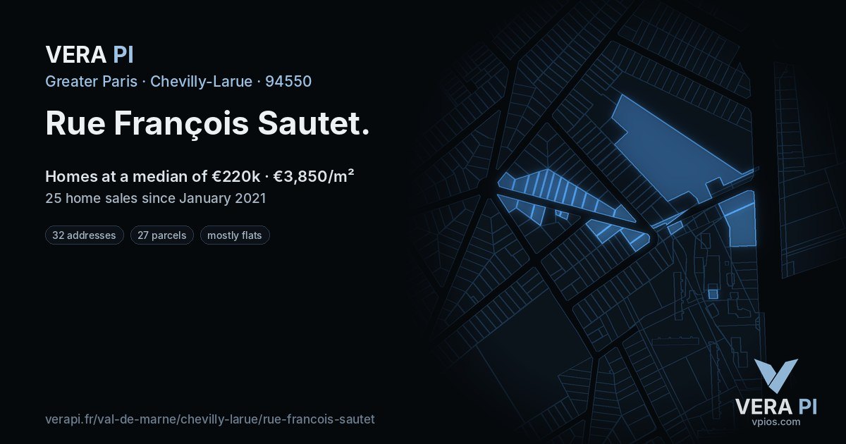 Rue François Sautet, Chevilly-Larue at night – every parcel coloured by the prices around it, the street's own parcels lit