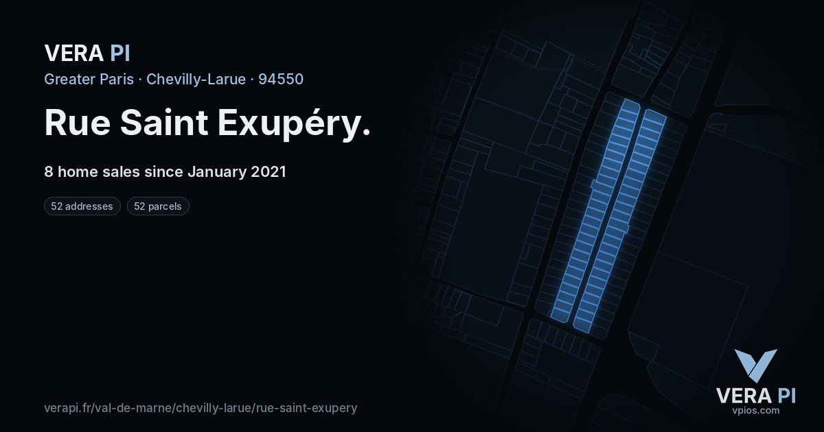 Rue Saint Exupéry, Chevilly-Larue at night – every parcel coloured by the prices around it, the street's own parcels lit