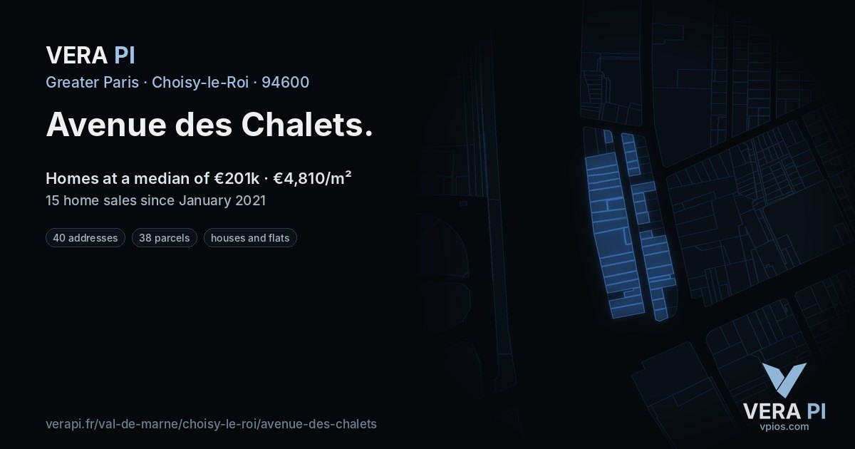 Avenue des Chalets, Choisy-le-Roi at night – every parcel coloured by the prices around it, the street's own parcels lit