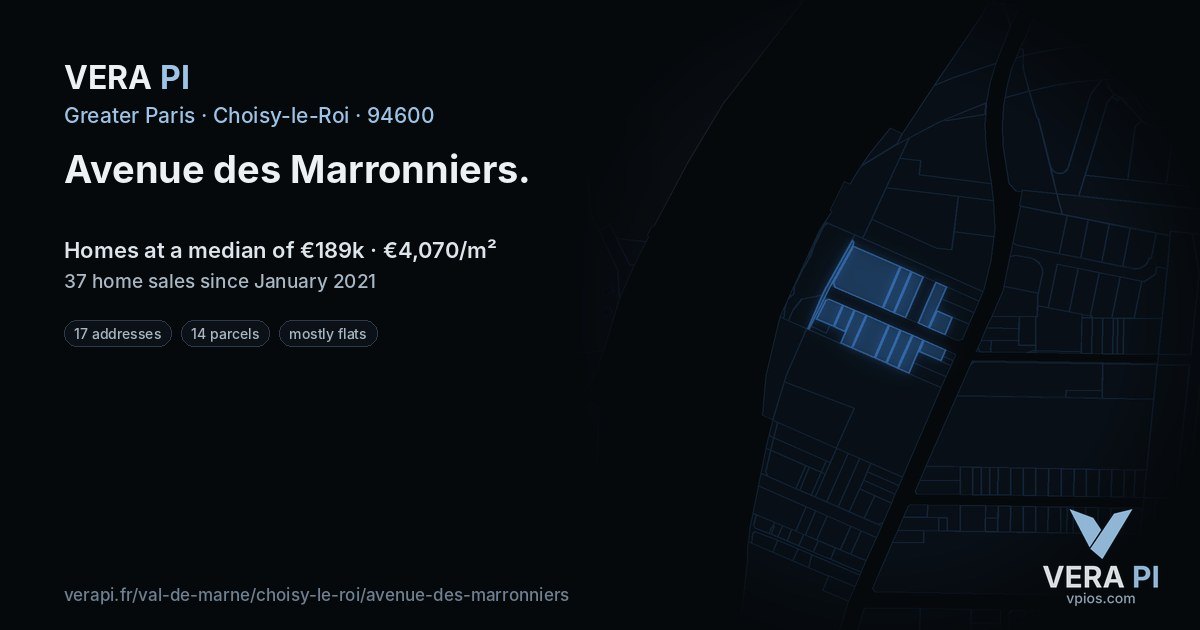 Avenue des Marronniers, Choisy-le-Roi at night – every parcel coloured by the prices around it, the street's own parcels lit