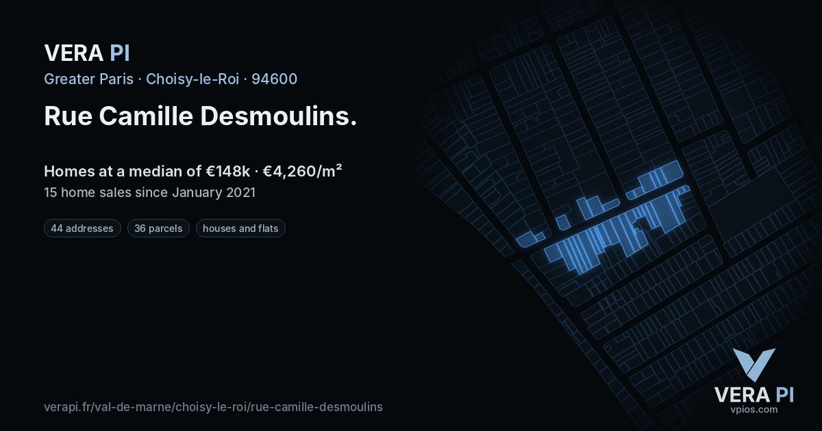 Rue Camille Desmoulins, Choisy-le-Roi at night – every parcel coloured by the prices around it, the street's own parcels lit