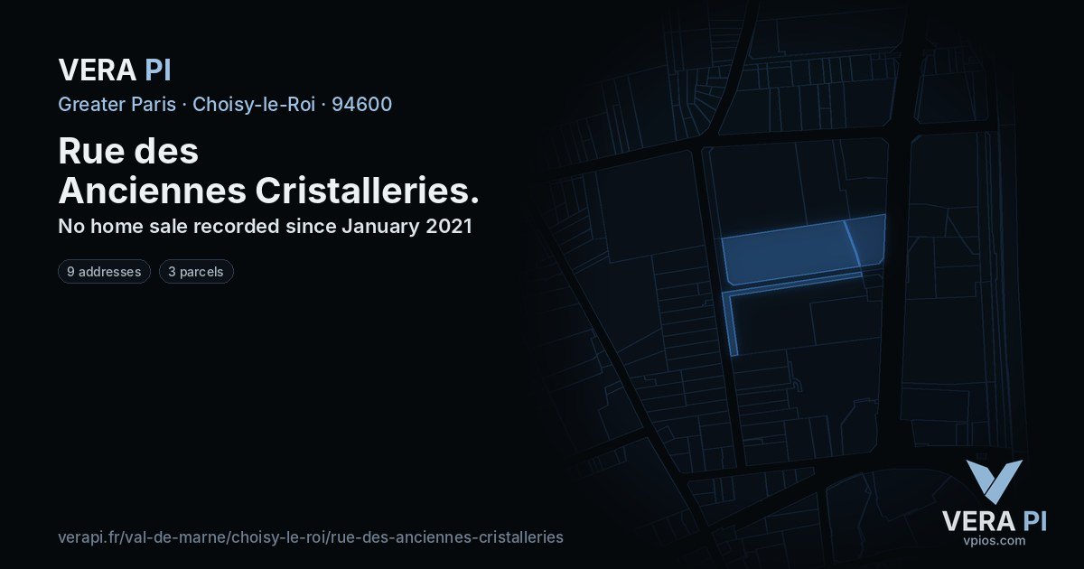 Rue des Anciennes Cristalleries, Choisy-le-Roi at night – every parcel coloured by the prices around it, the street's own parcels lit