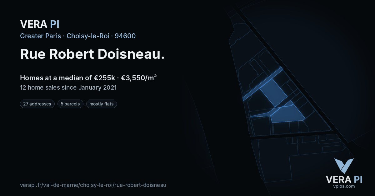 Rue Robert Doisneau, Choisy-le-Roi at night – every parcel coloured by the prices around it, the street's own parcels lit