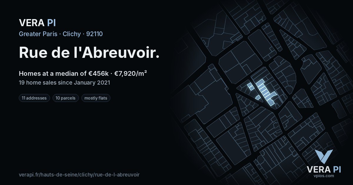 Rue de l'Abreuvoir, Clichy at night – every parcel coloured by the prices around it, the street's own parcels lit
