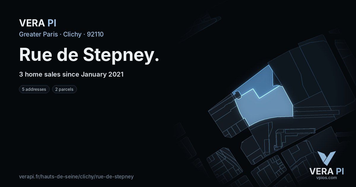 Rue de Stepney, Clichy at night – every parcel coloured by the prices around it, the street's own parcels lit