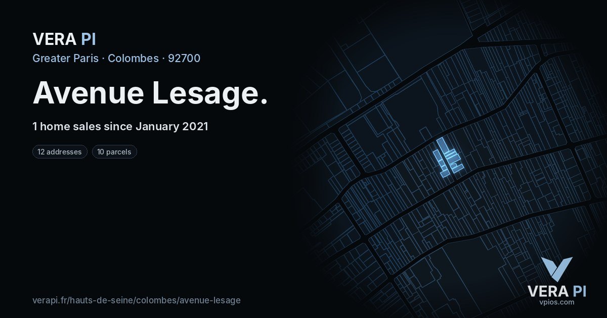 Avenue Lesage, Colombes at night – every parcel coloured by the prices around it, the street's own parcels lit