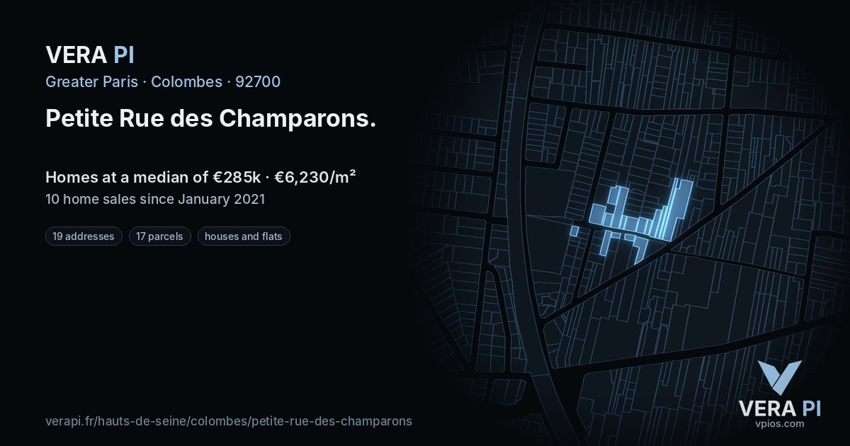 Petite Rue des Champarons, Colombes at night – every parcel coloured by the prices around it, the street's own parcels lit