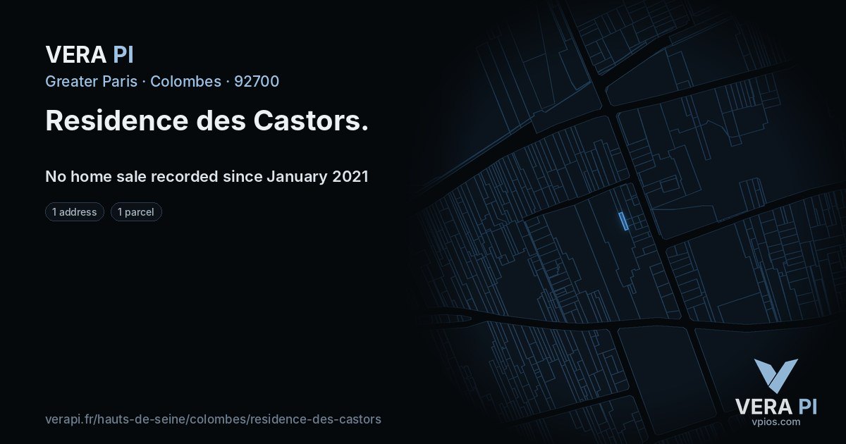 Residence des Castors, Colombes at night – every parcel coloured by the prices around it, the street's own parcels lit