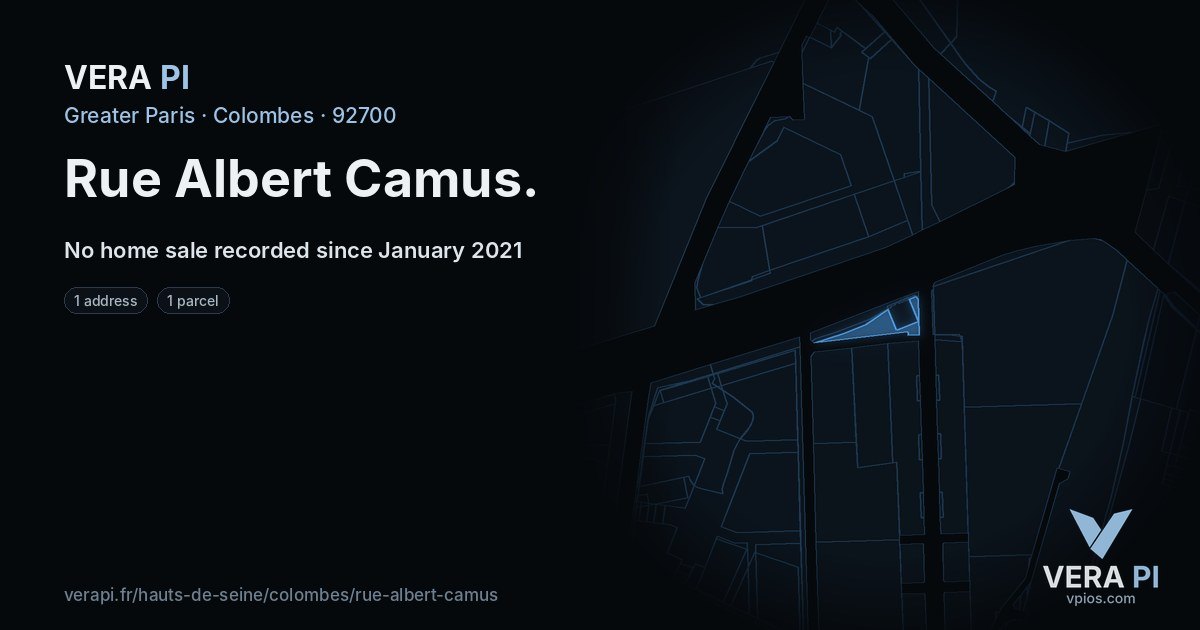 Rue Albert Camus, Colombes at night – every parcel coloured by the prices around it, the street's own parcels lit