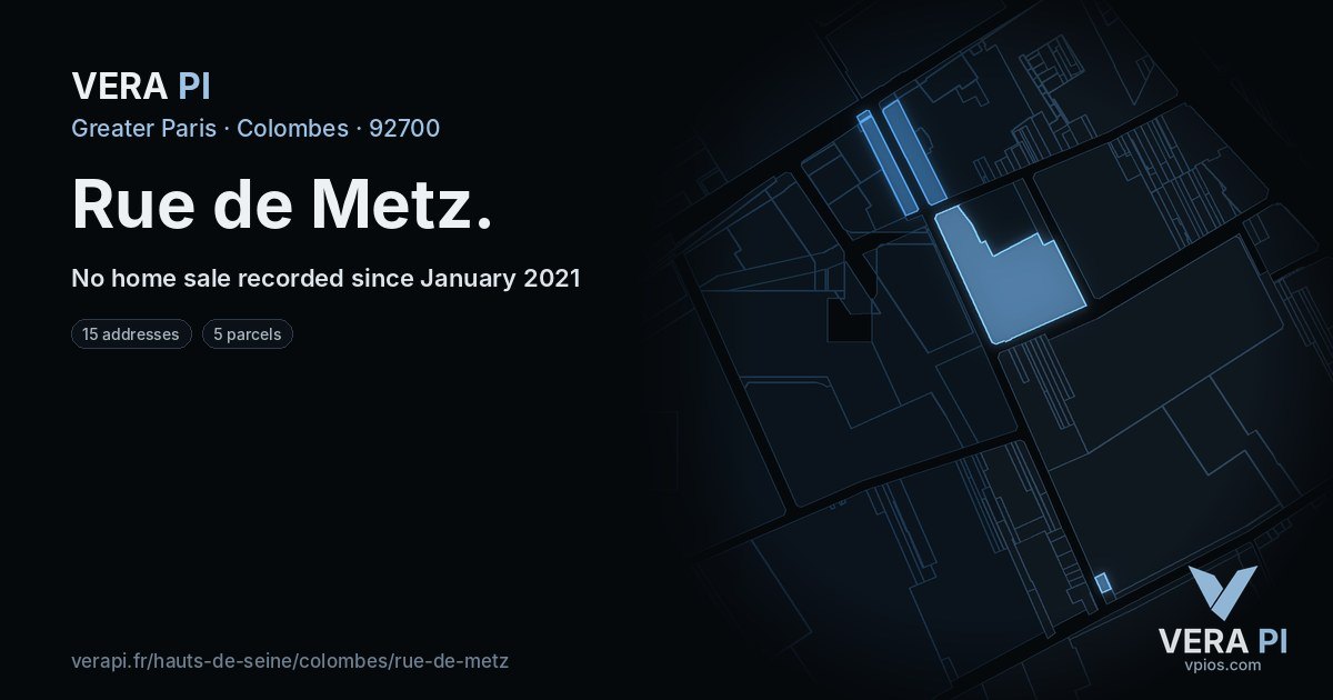 Rue de Metz, Colombes at night – every parcel coloured by the prices around it, the street's own parcels lit