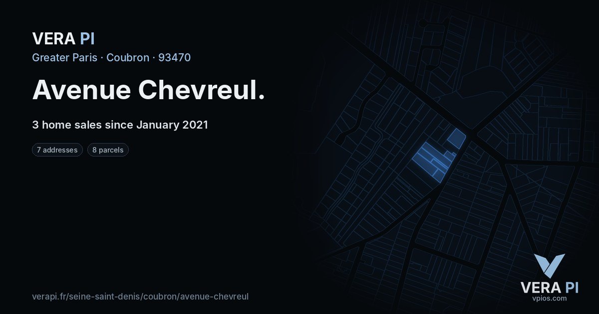 Avenue Chevreul, Coubron at night – every parcel coloured by the prices around it, the street's own parcels lit