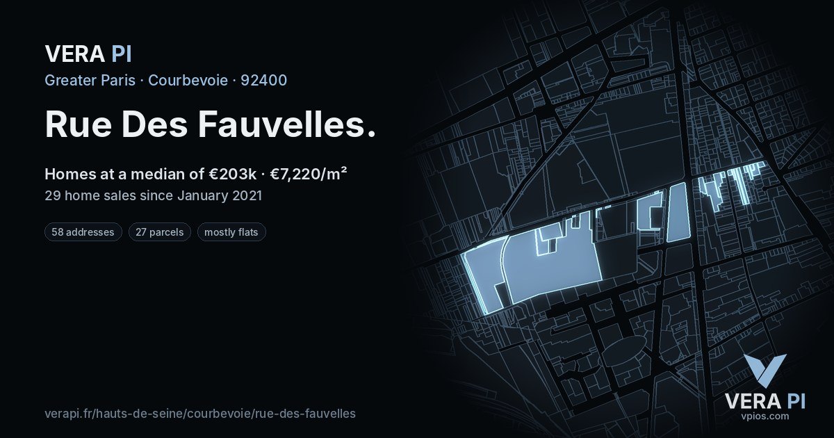 Rue Des Fauvelles, Courbevoie at night – every parcel coloured by the prices around it, the street's own parcels lit