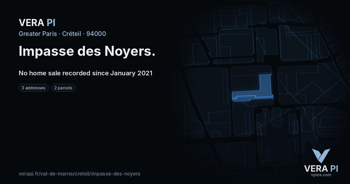 Impasse des Noyers, Créteil at night – every parcel coloured by the prices around it, the street's own parcels lit