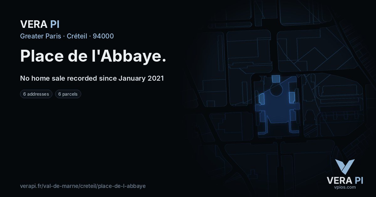 Place de l'Abbaye, Créteil at night – every parcel coloured by the prices around it, the street's own parcels lit