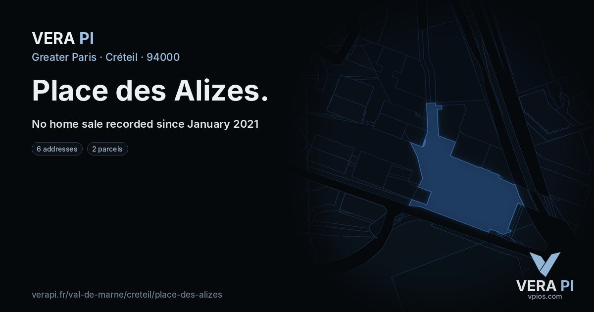 Place des Alizes, Créteil at night – every parcel coloured by the prices around it, the street's own parcels lit