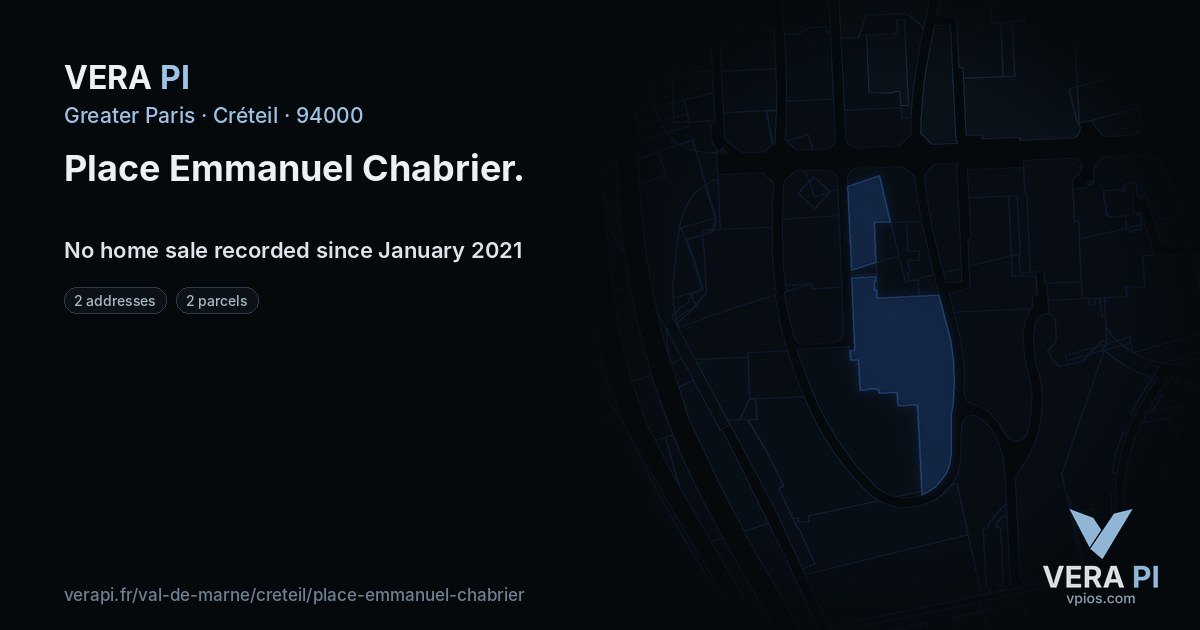 Place Emmanuel Chabrier, Créteil at night – every parcel coloured by the prices around it, the street's own parcels lit