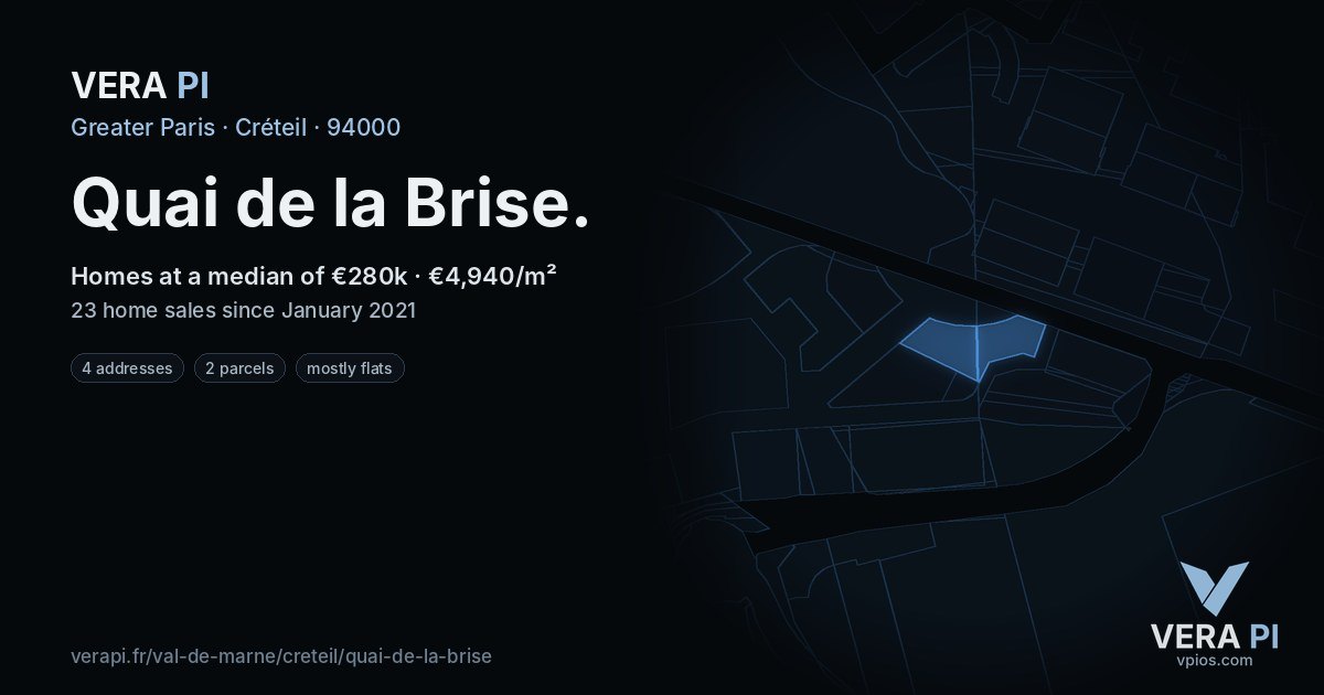 Quai de la Brise, Créteil at night – every parcel coloured by the prices around it, the street's own parcels lit