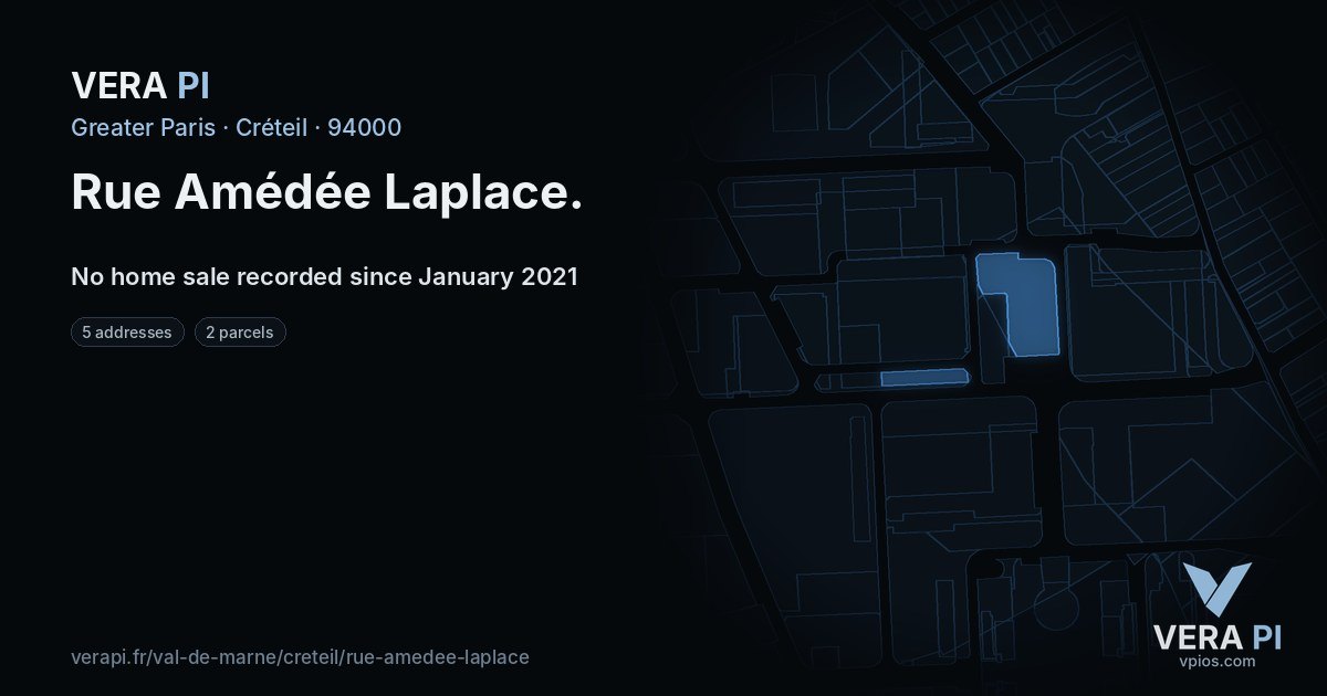 Rue Amédée Laplace, Créteil at night – every parcel coloured by the prices around it, the street's own parcels lit
