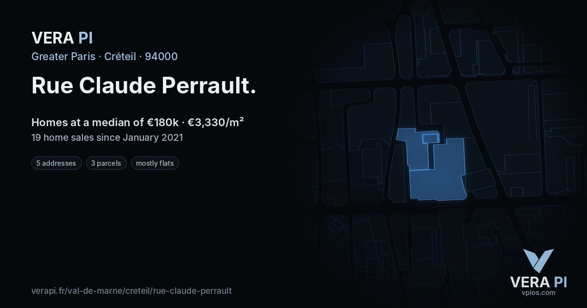 Rue Claude Perrault, Créteil at night – every parcel coloured by the prices around it, the street's own parcels lit