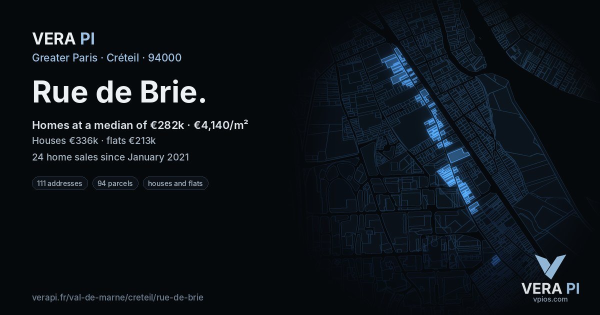 Rue de Brie, Créteil at night – every parcel coloured by the prices around it, the street's own parcels lit
