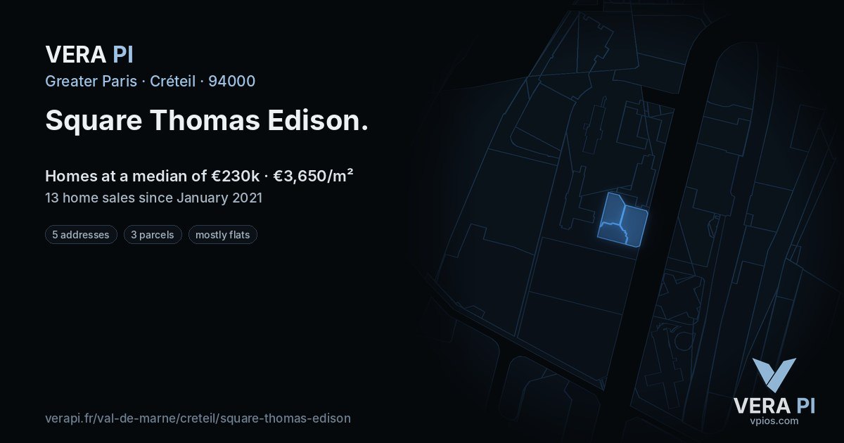 Square Thomas Edison, Créteil at night – every parcel coloured by the prices around it, the street's own parcels lit