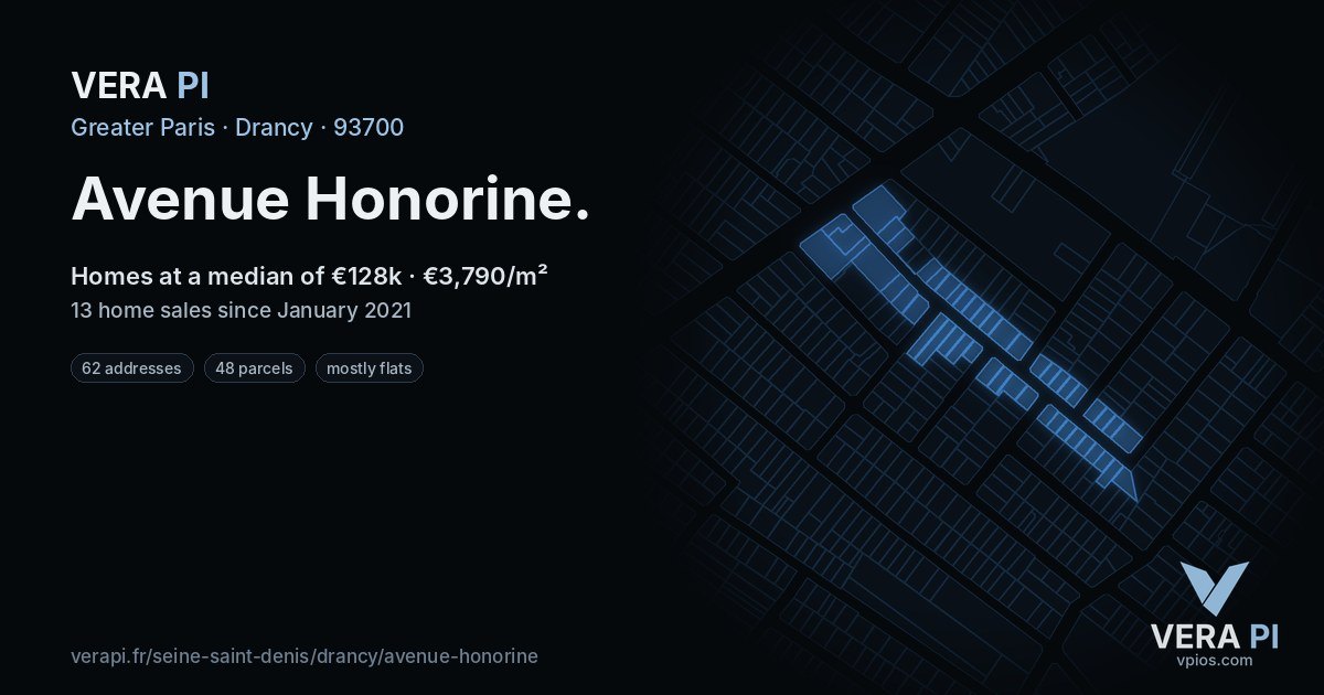 Avenue Honorine, Drancy at night – every parcel coloured by the prices around it, the street's own parcels lit