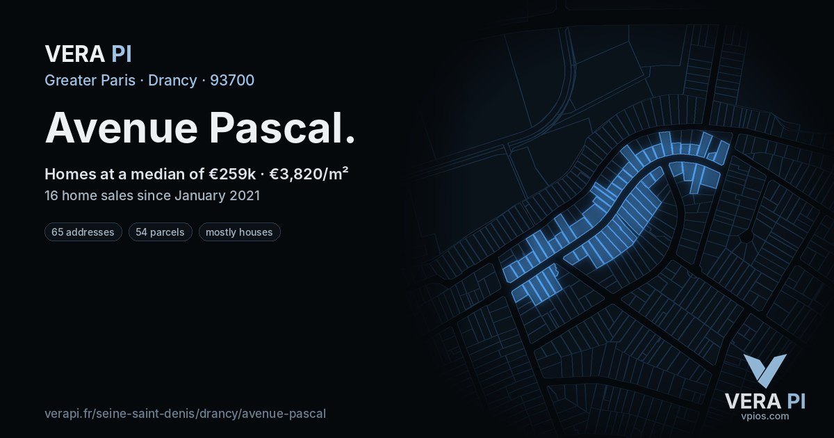 Avenue Pascal, Drancy at night – every parcel coloured by the prices around it, the street's own parcels lit