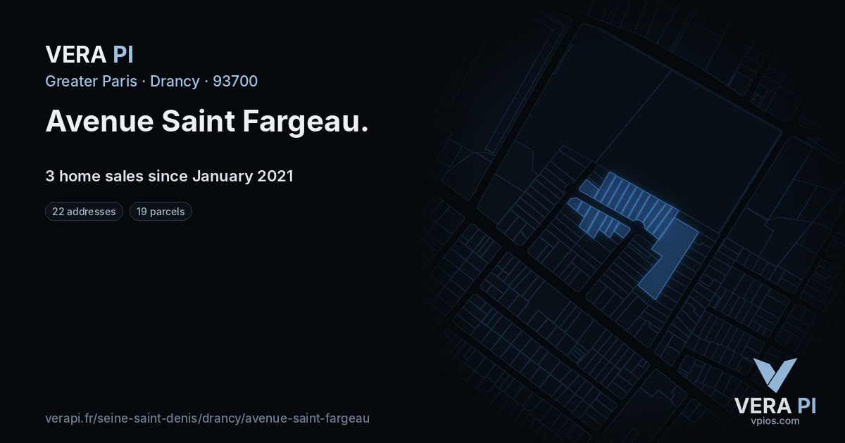 Avenue Saint Fargeau, Drancy at night – every parcel coloured by the prices around it, the street's own parcels lit
