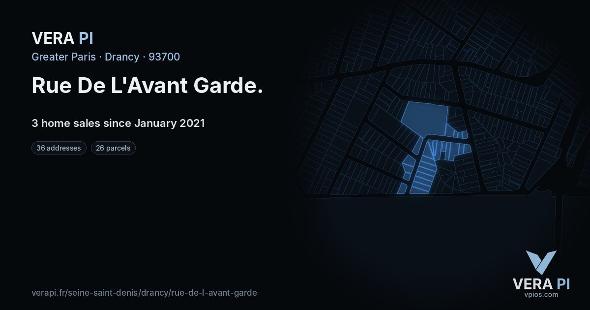 Rue De L'Avant Garde, Drancy at night – every parcel coloured by the prices around it, the street's own parcels lit