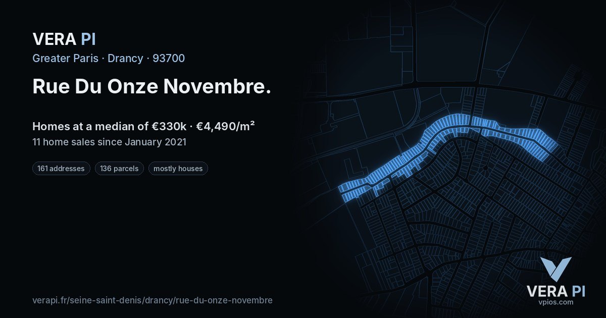 Rue Du Onze Novembre, Drancy at night – every parcel coloured by the prices around it, the street's own parcels lit