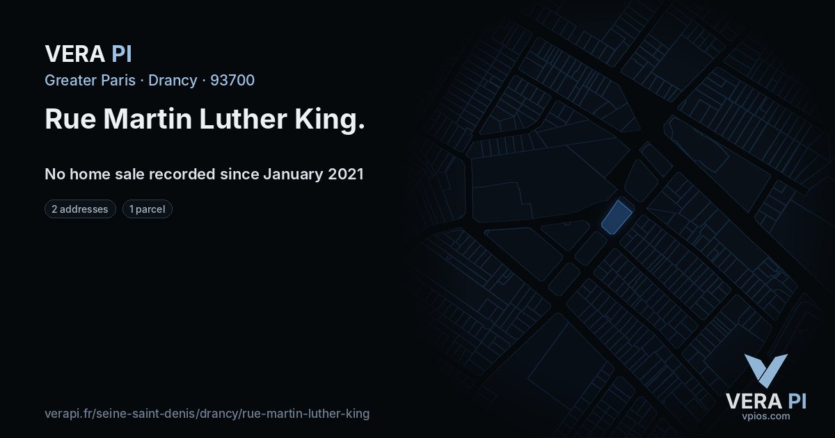 Rue Martin Luther King, Drancy at night – every parcel coloured by the prices around it, the street's own parcels lit