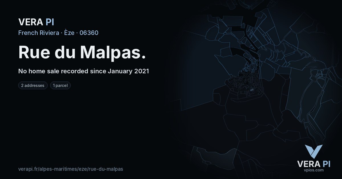 Rue du Malpas, Èze at night – every parcel coloured by the prices around it, the street's own parcels lit