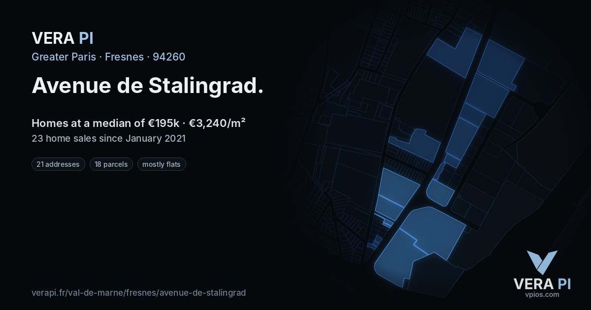 Avenue de Stalingrad, Fresnes at night – every parcel coloured by the prices around it, the street's own parcels lit