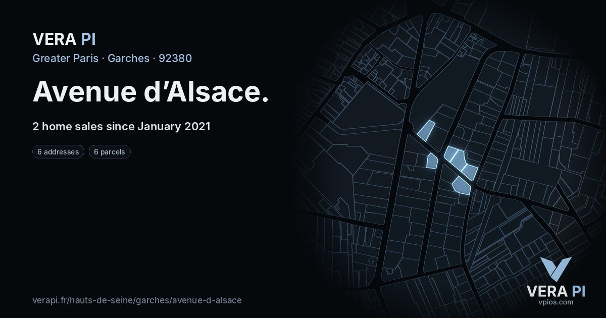Avenue d’Alsace, Garches at night – every parcel coloured by the prices around it, the street's own parcels lit