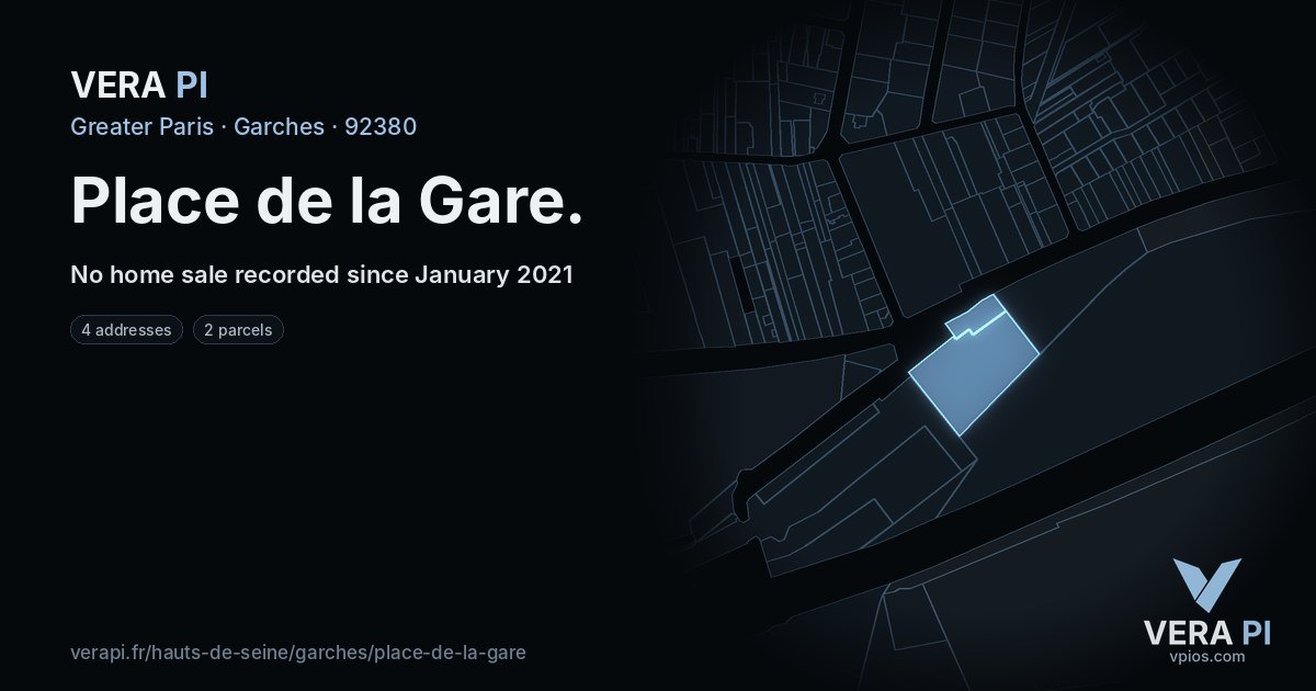 Place de la Gare, Garches at night – every parcel coloured by the prices around it, the street's own parcels lit