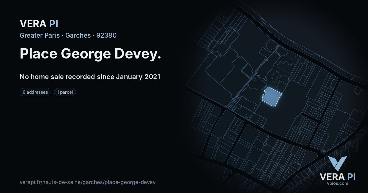 Place George Devey, Garches at night – every parcel coloured by the prices around it, the street's own parcels lit