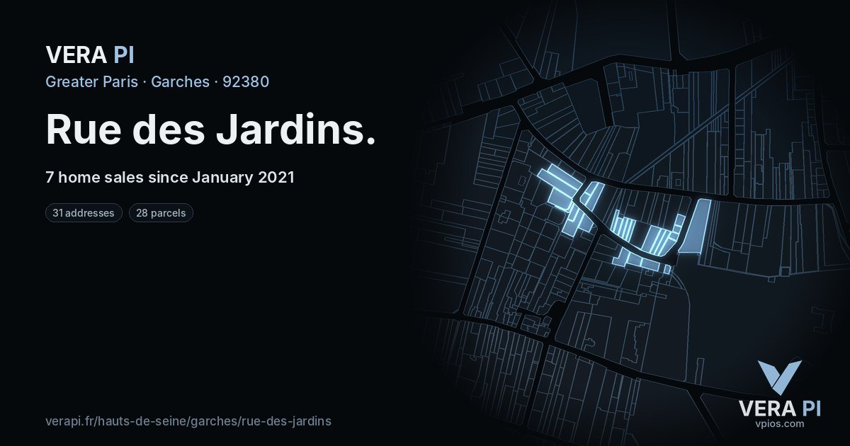 Rue des Jardins, Garches at night – every parcel coloured by the prices around it, the street's own parcels lit