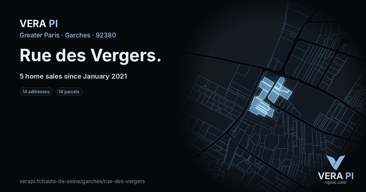 Rue des Vergers, Garches at night – every parcel coloured by the prices around it, the street's own parcels lit