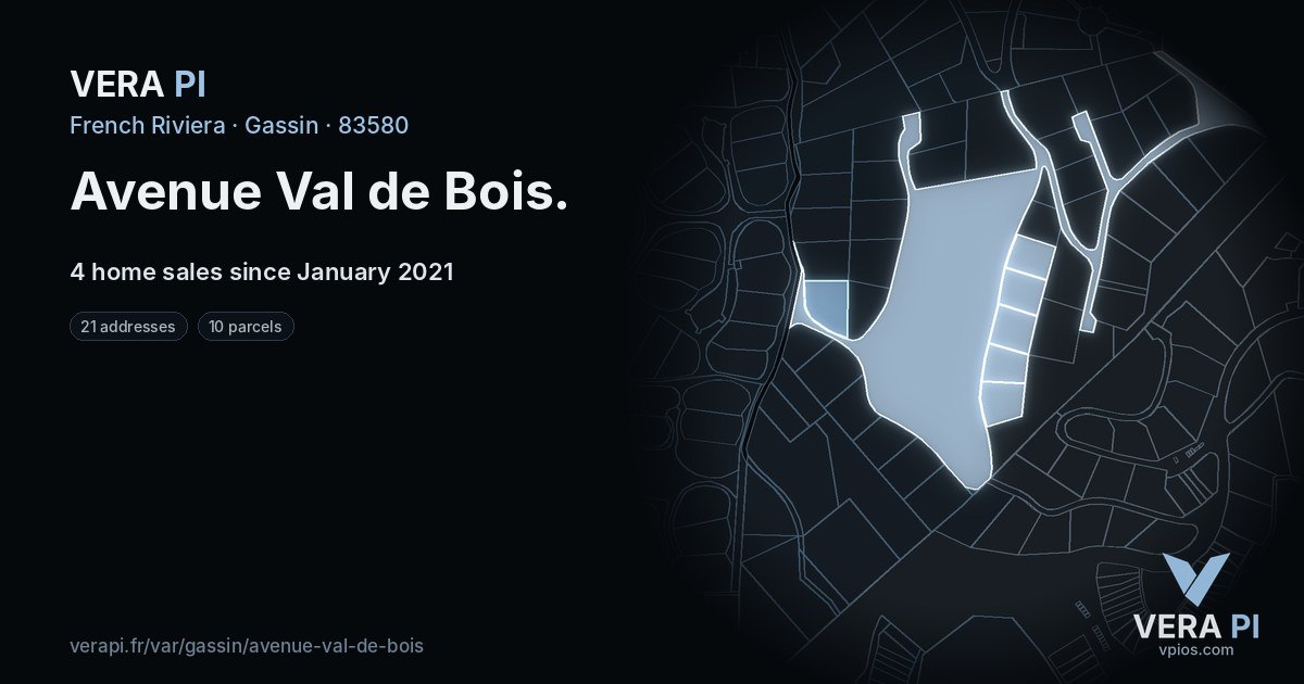 Avenue Val de Bois, Gassin at night – every parcel coloured by the prices around it, the street's own parcels lit