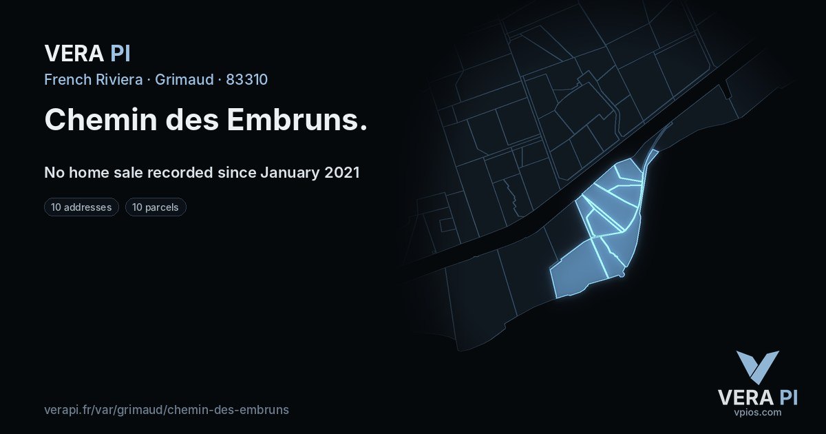 Chemin des Embruns, Grimaud at night – every parcel coloured by the prices around it, the street's own parcels lit
