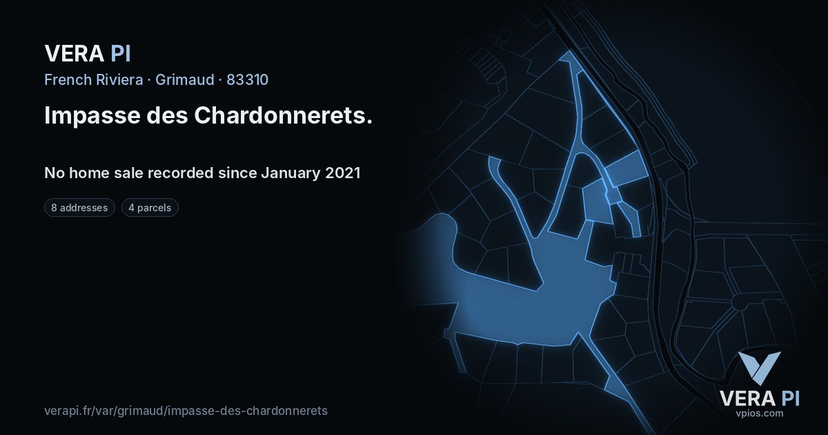 Impasse des Chardonnerets, Grimaud at night – every parcel coloured by the prices around it, the street's own parcels lit