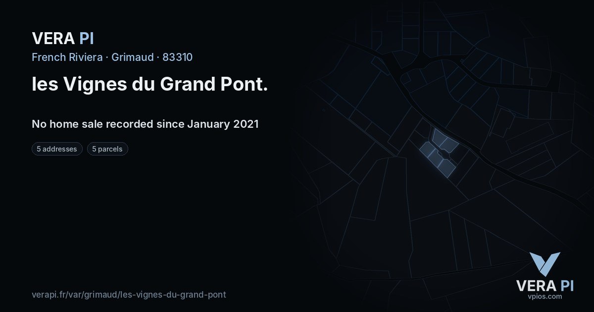 les Vignes du Grand Pont, Grimaud at night – every parcel coloured by the prices around it, the street's own parcels lit