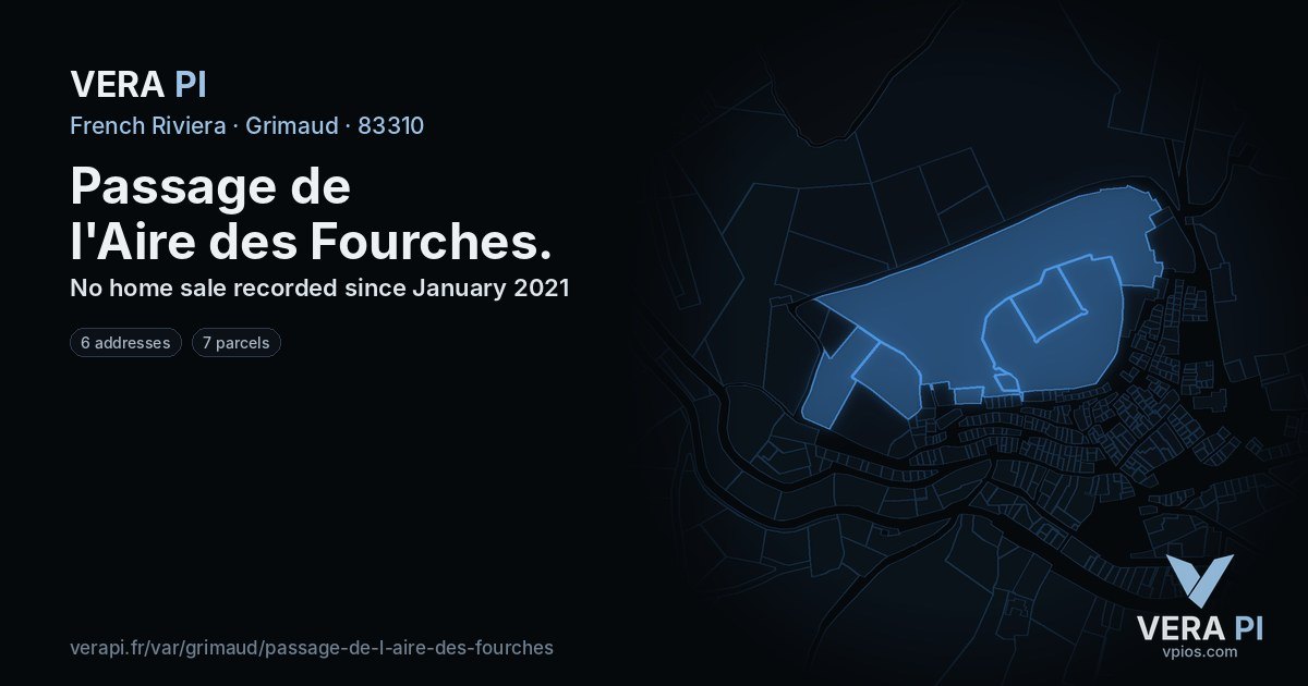 Passage de l'Aire des Fourches, Grimaud at night – every parcel coloured by the prices around it, the street's own parcels lit