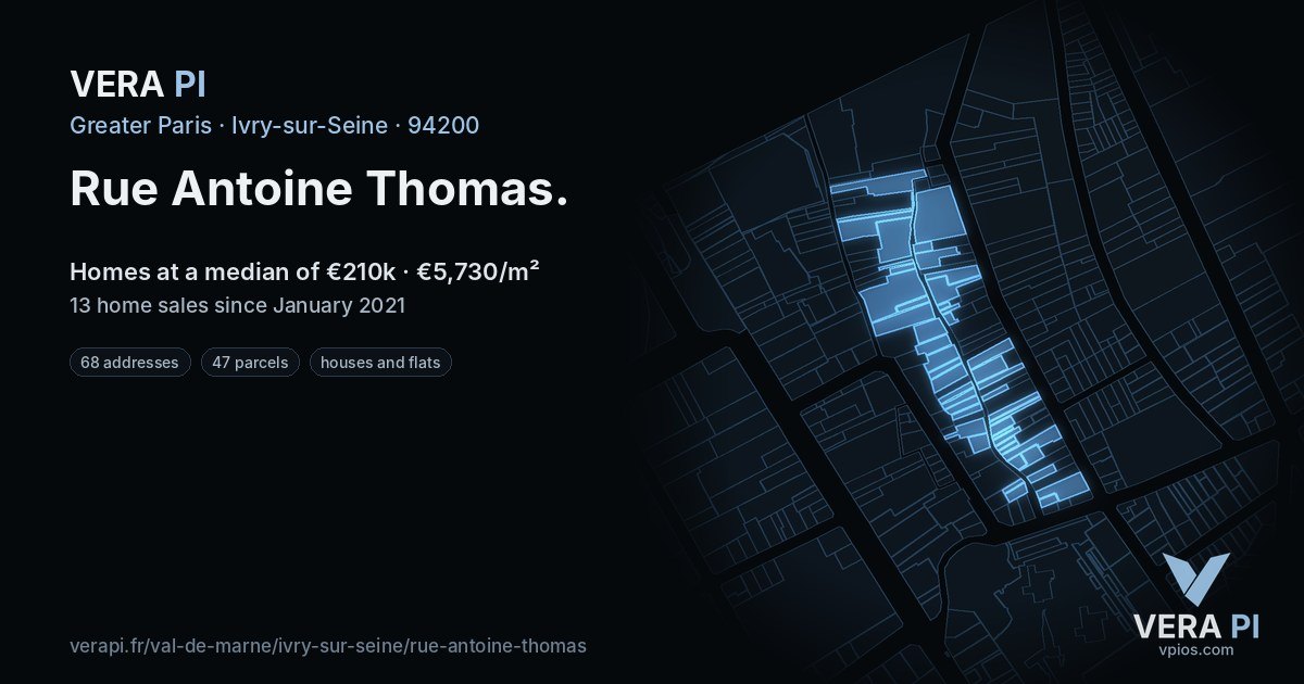 Rue Antoine Thomas, Ivry-sur-Seine at night – every parcel coloured by the prices around it, the street's own parcels lit