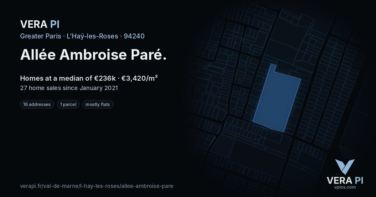 Allée Ambroise Paré, L'Haÿ-les-Roses at night – every parcel coloured by the prices around it, the street's own parcels lit