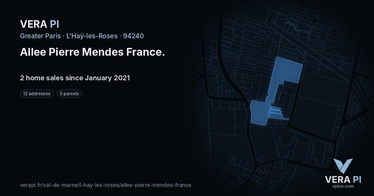 Allee Pierre Mendes France, L'Haÿ-les-Roses at night – every parcel coloured by the prices around it, the street's own parcels lit