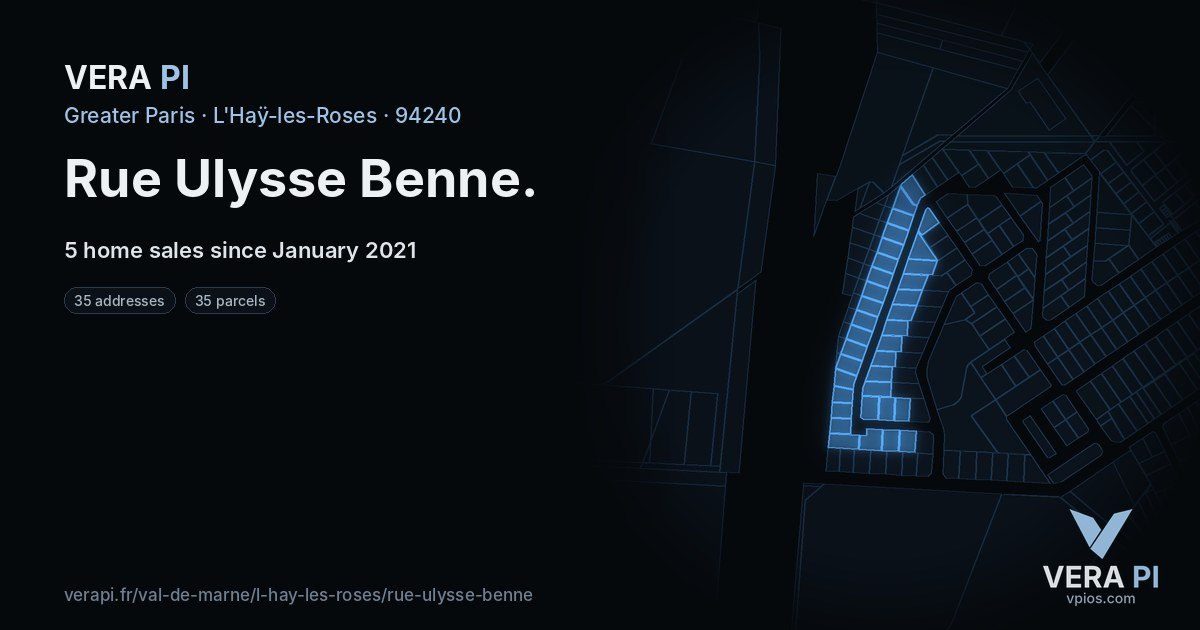 Rue Ulysse Benne, L'Haÿ-les-Roses at night – every parcel coloured by the prices around it, the street's own parcels lit